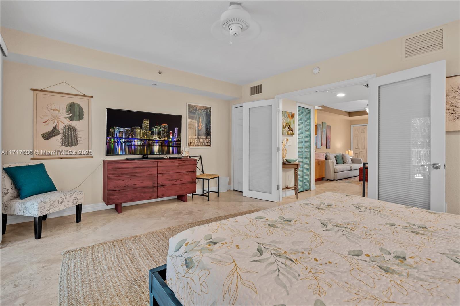 KEY LARGO NORTH - Residential