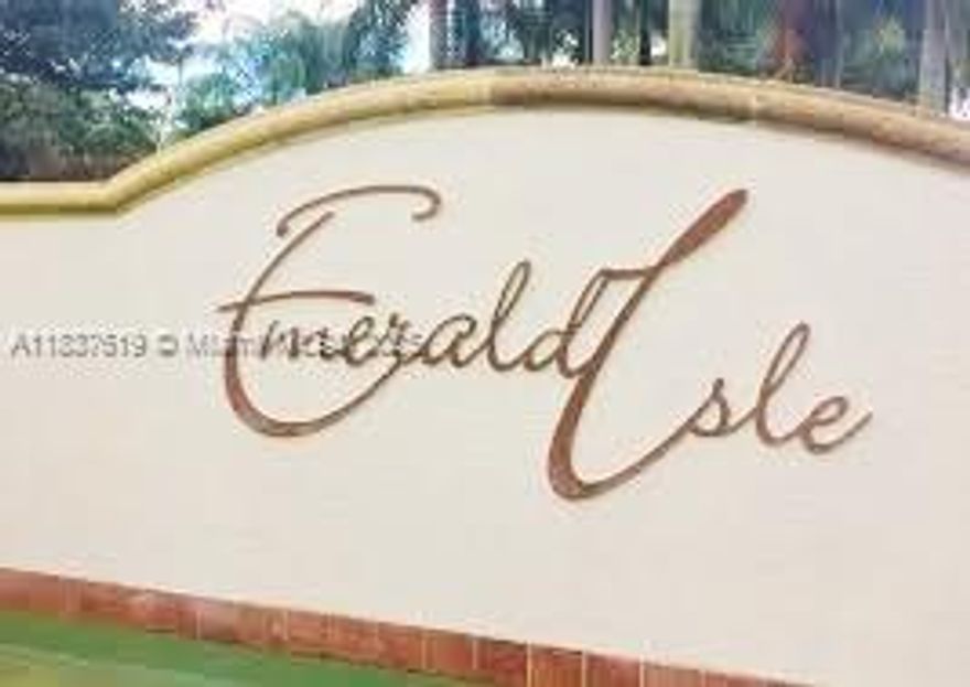 Two-bedroom, two-bathroom condo with vaulted ceilings, water, basic cable, and internet included. Full-sized washer and dryer inside the unit.
