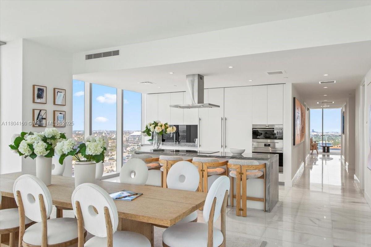EDGEWATER - Residential