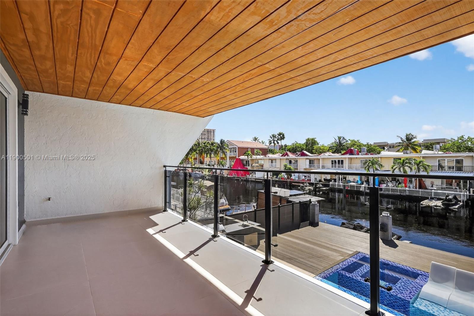 EASTERN SHORES 2ND ADDN - Residential