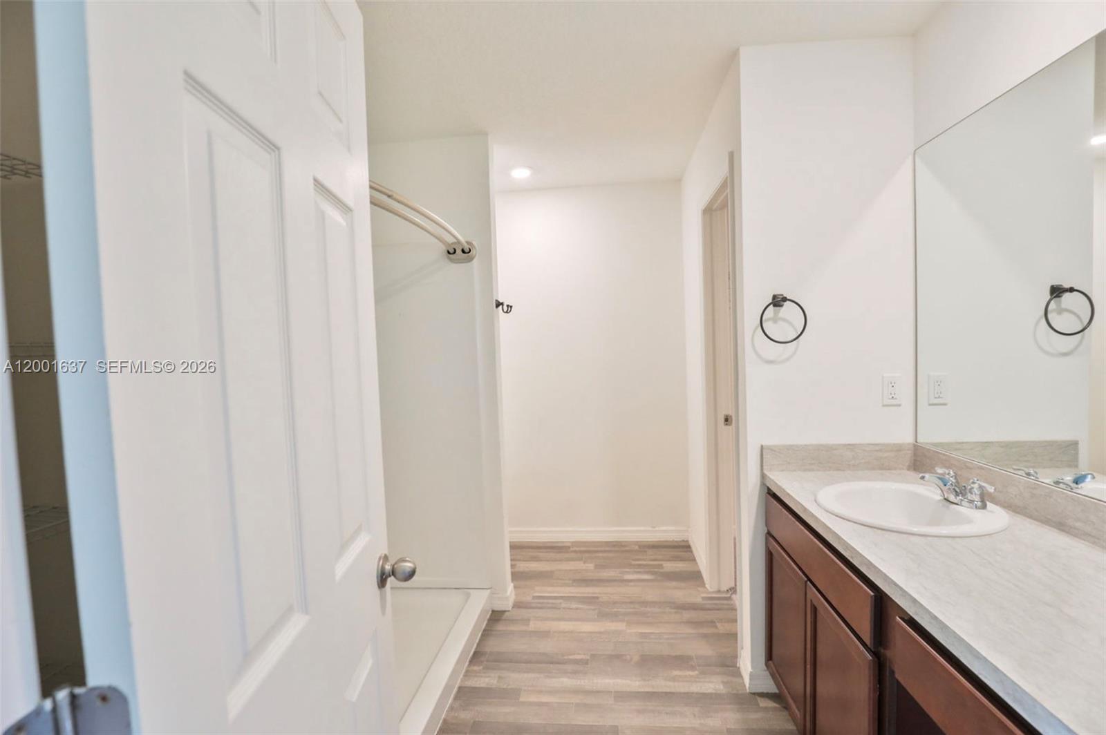 PORT ST LUCIE SECTION 40 - Residential Lease