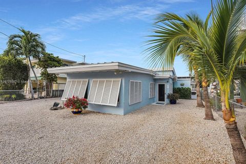 231 Anne Bonny Dr Key Largo FL 33037