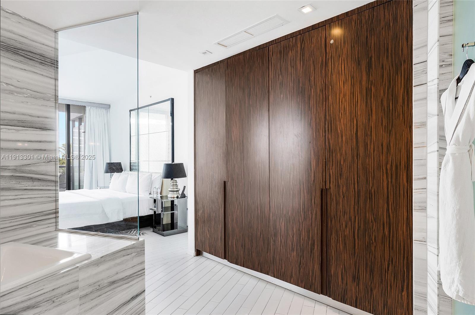 2201 COLLINS AVE CONDO - Residential