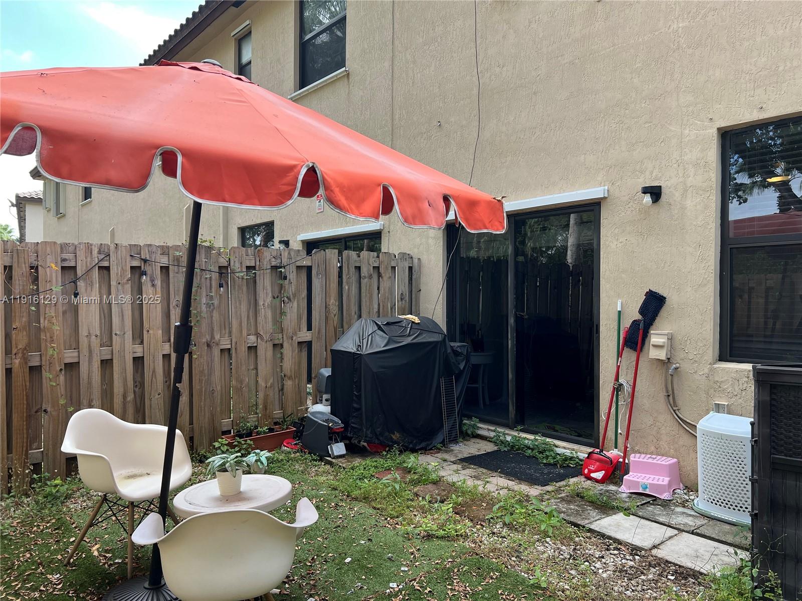 GARDEN ESTATES AT THE HAM - Residential