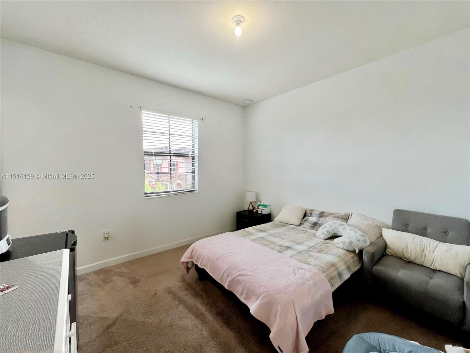 GARDEN ESTATES AT THE HAM - Residential