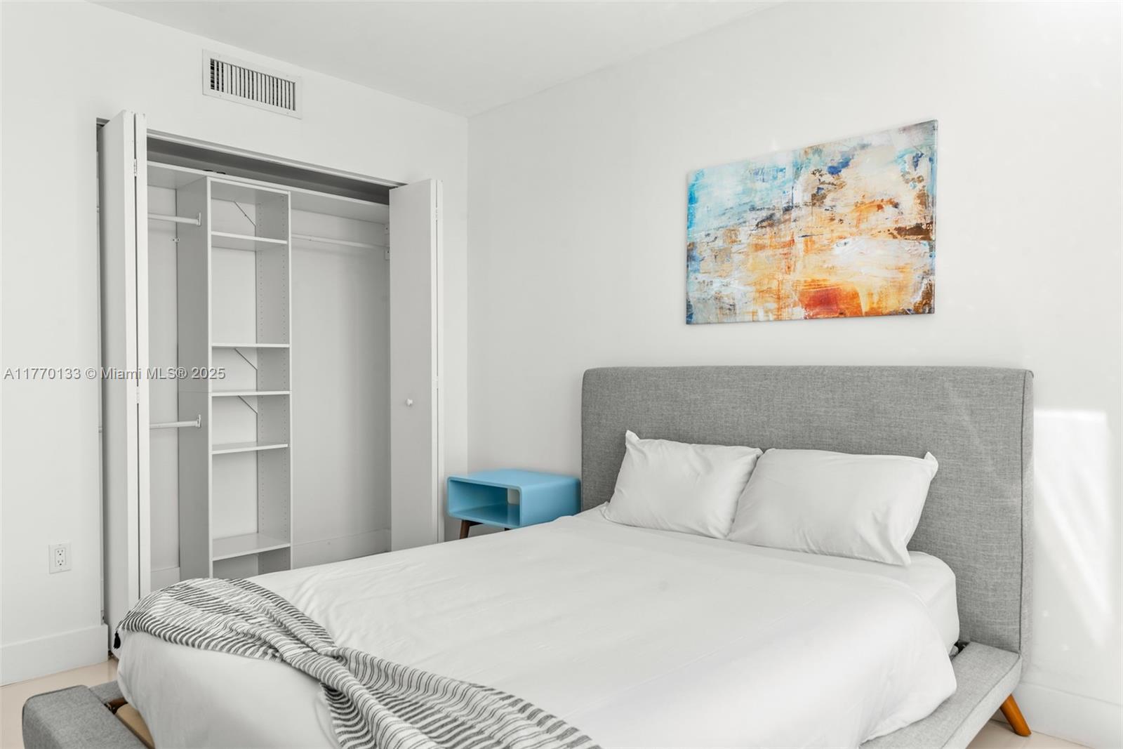 BEACHWALK CONDOMINIUM - Residential