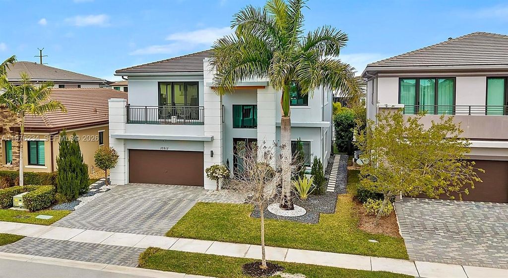 Photo of 10915 Vista Ter, Parkland, FL 33076 (MLS # A11976234)