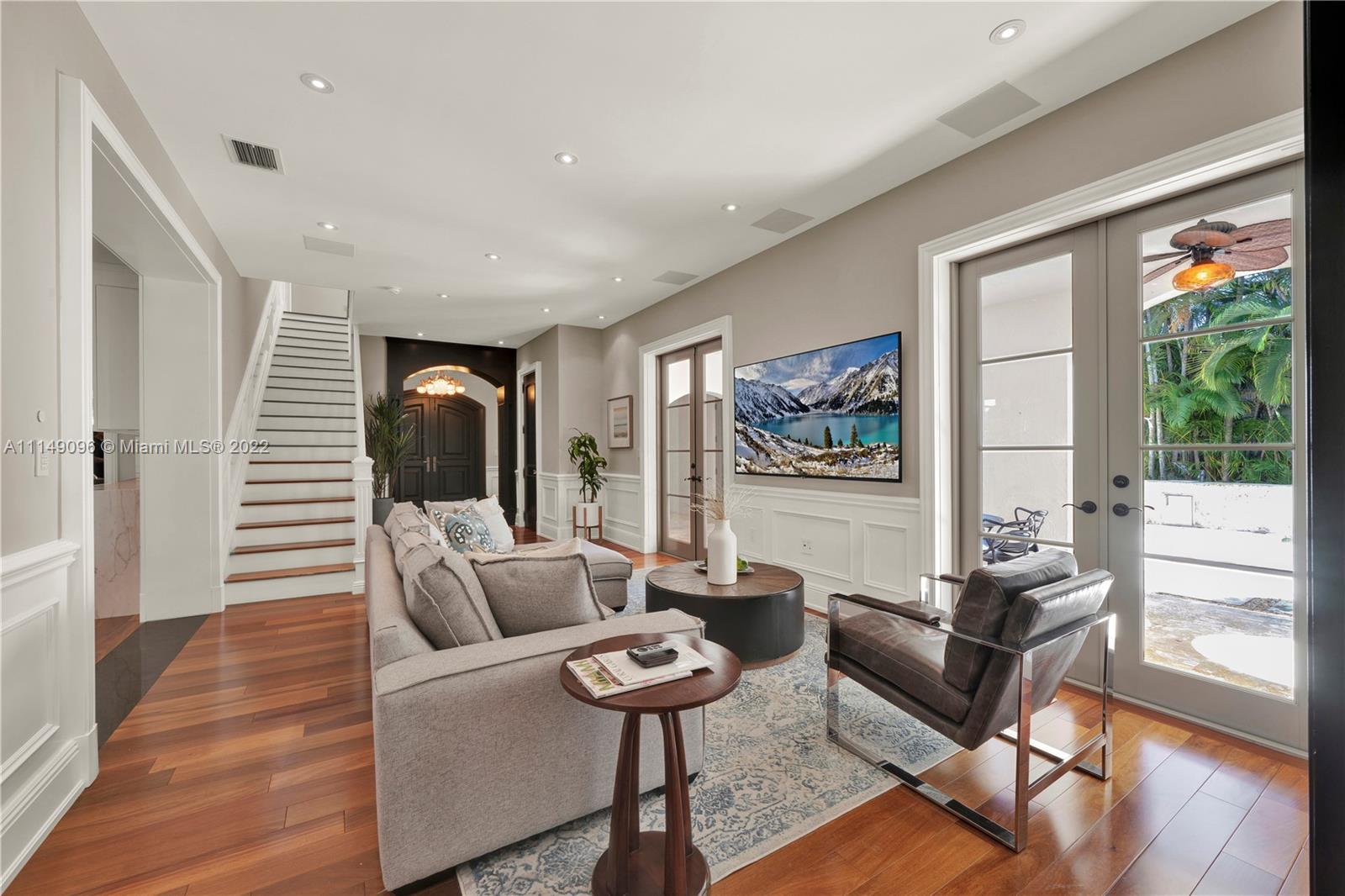 CORAL GABLES C C SEC 3 - Residential