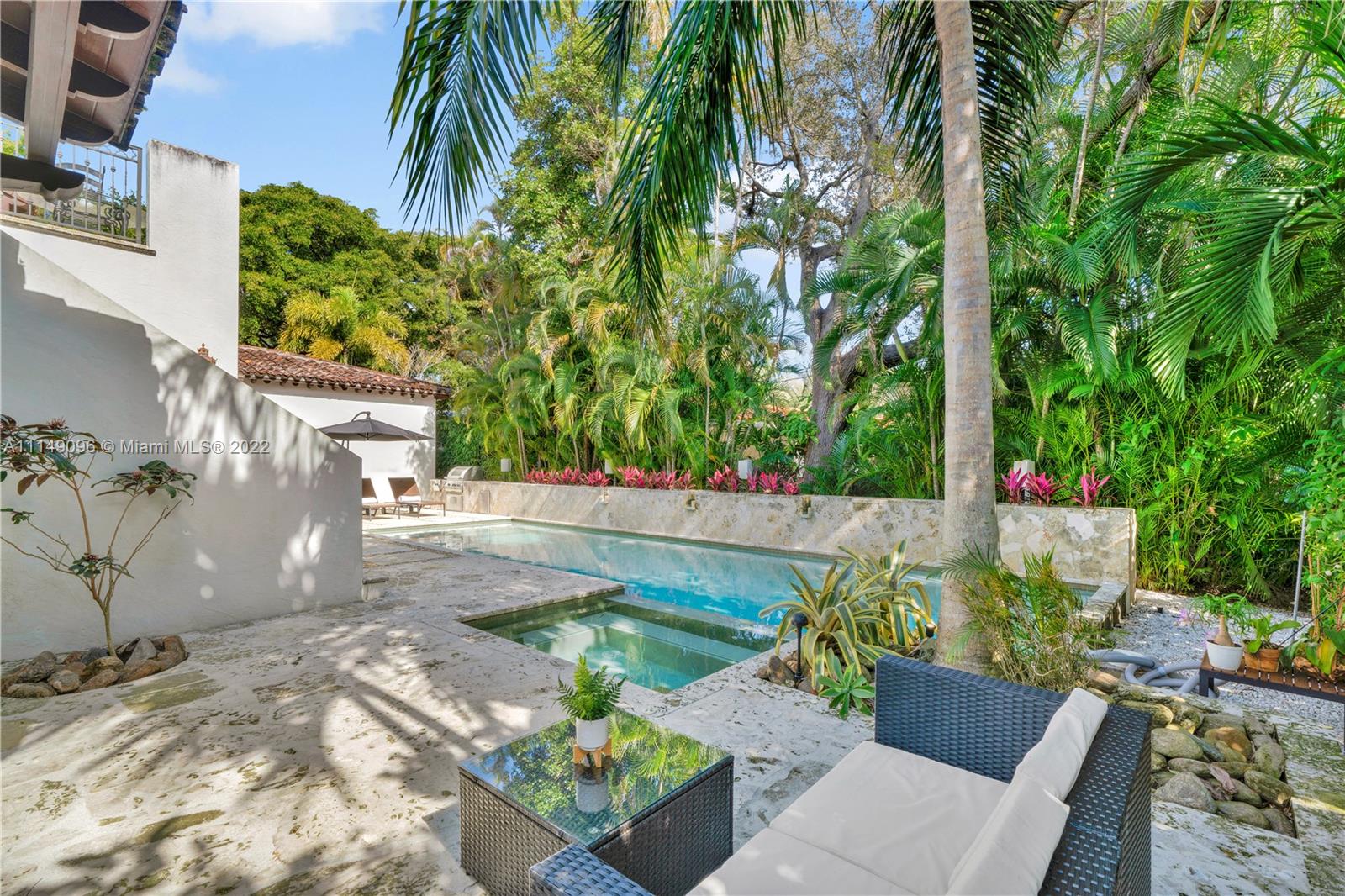 CORAL GABLES C C SEC 3 - Residential