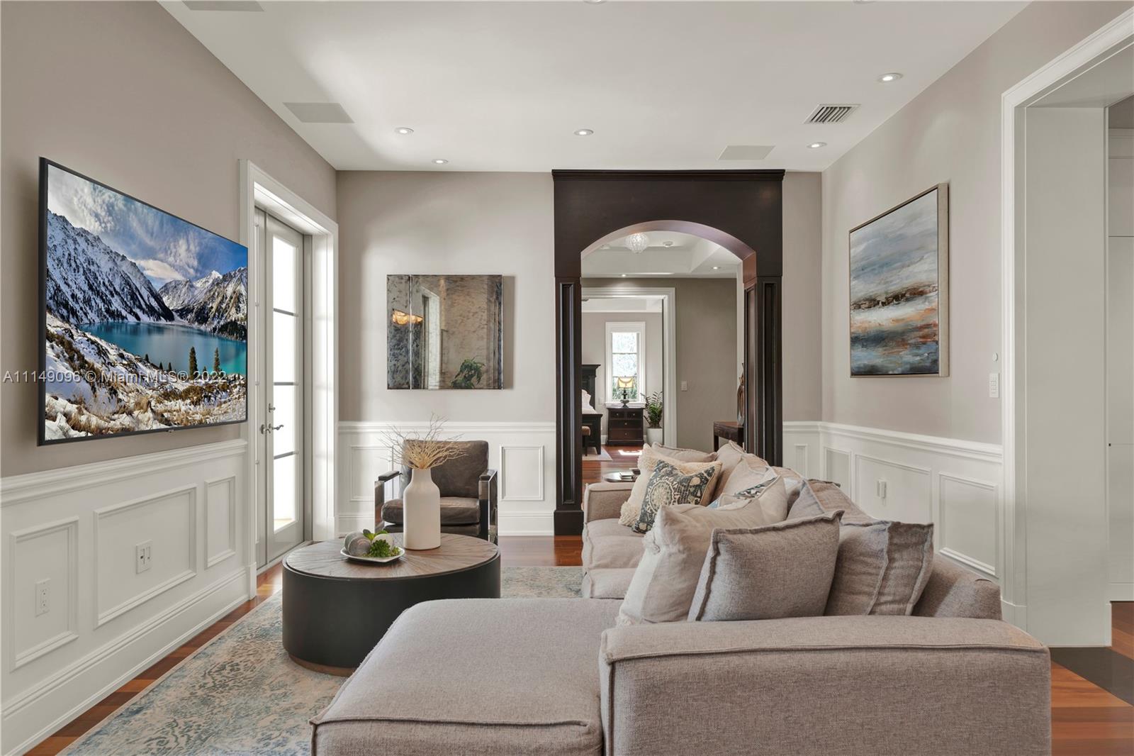 CORAL GABLES C C SEC 3 - Residential