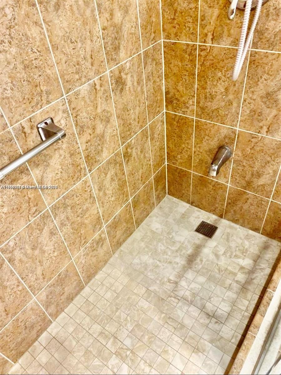 HEMISPHERES CONDO - Residential