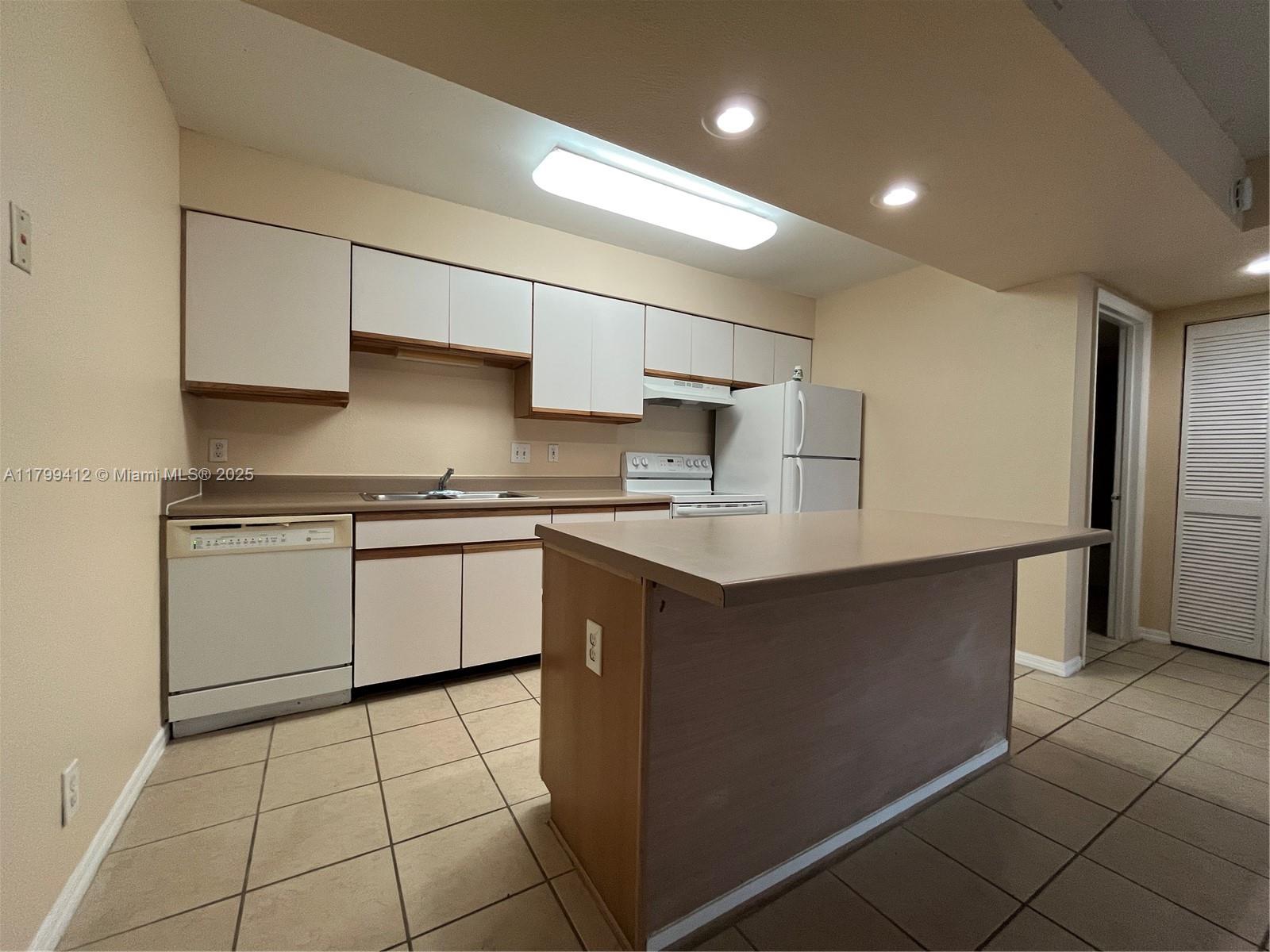Rental Property at 3985 W Mcnab Rd A202, Pompano Beach, Broward County, Florida - Bedrooms: 1 
Bathrooms: 1  - $1,625 MO.
