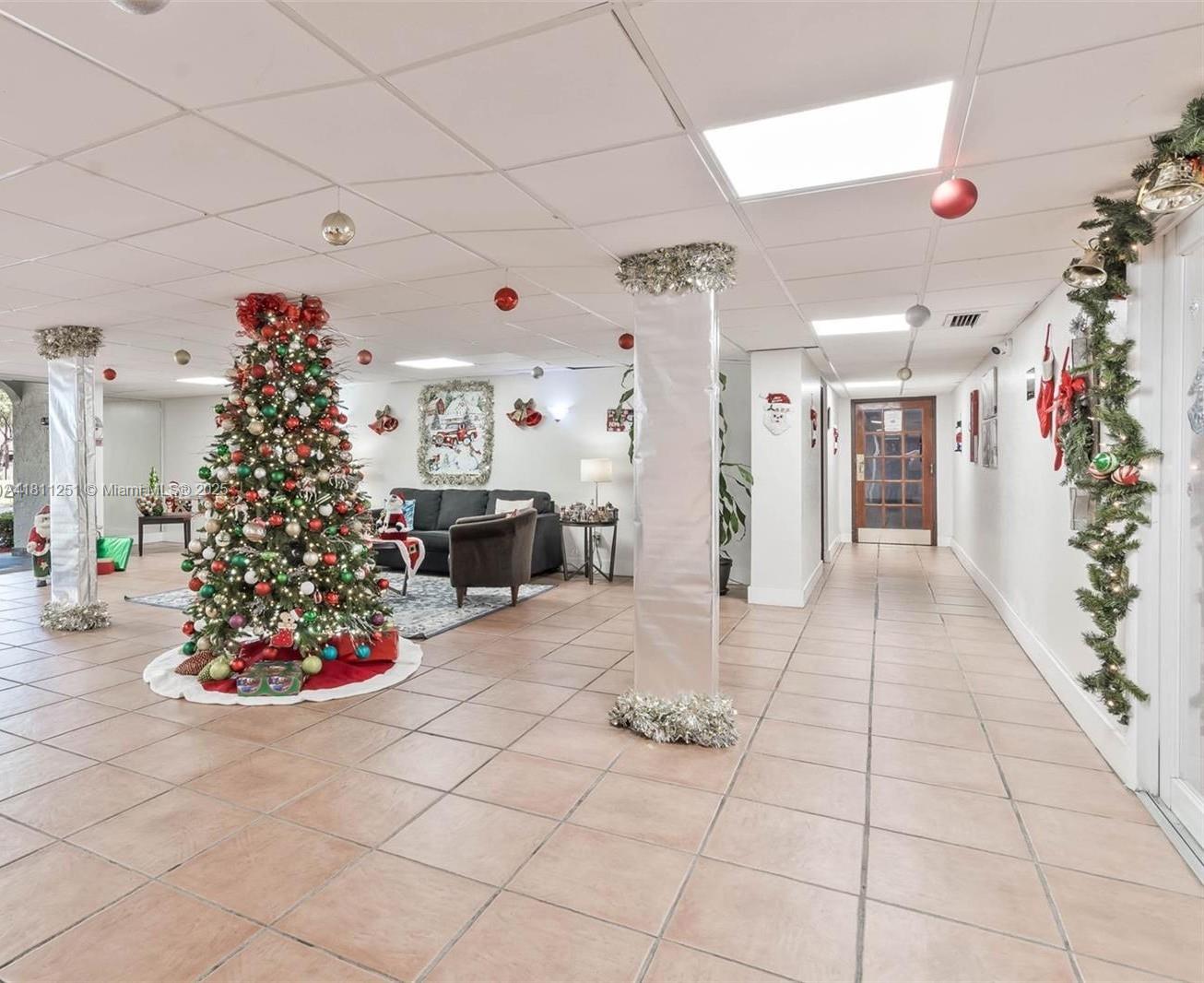 CYPRESS CLUB OF KENDALE - Residential