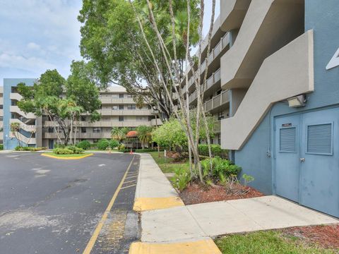 A home in Pembroke Pines