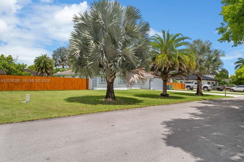 EMERALD GREENS SUB - Residential
