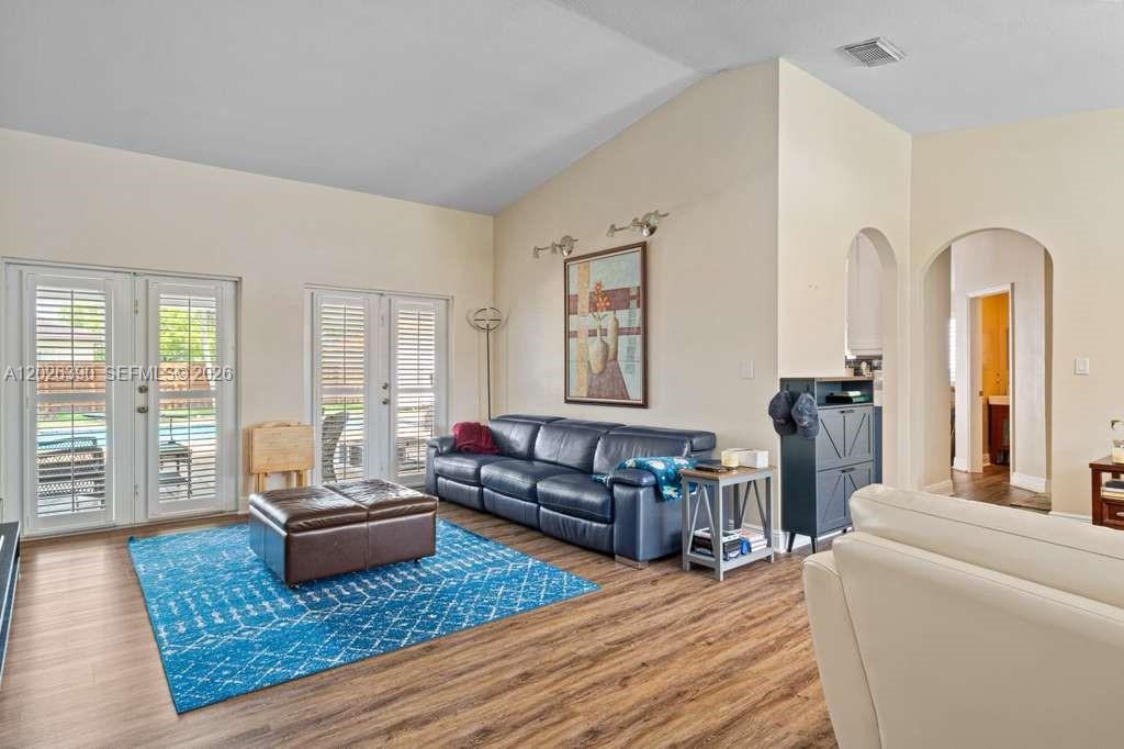 EMERALD GREENS SUB - Residential