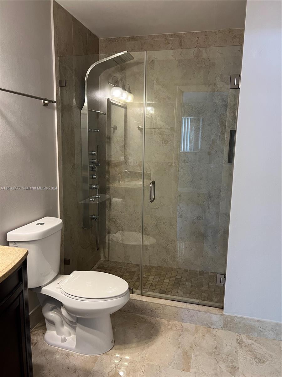 KENDALE LAKES NORTH SEC 1 - Residential