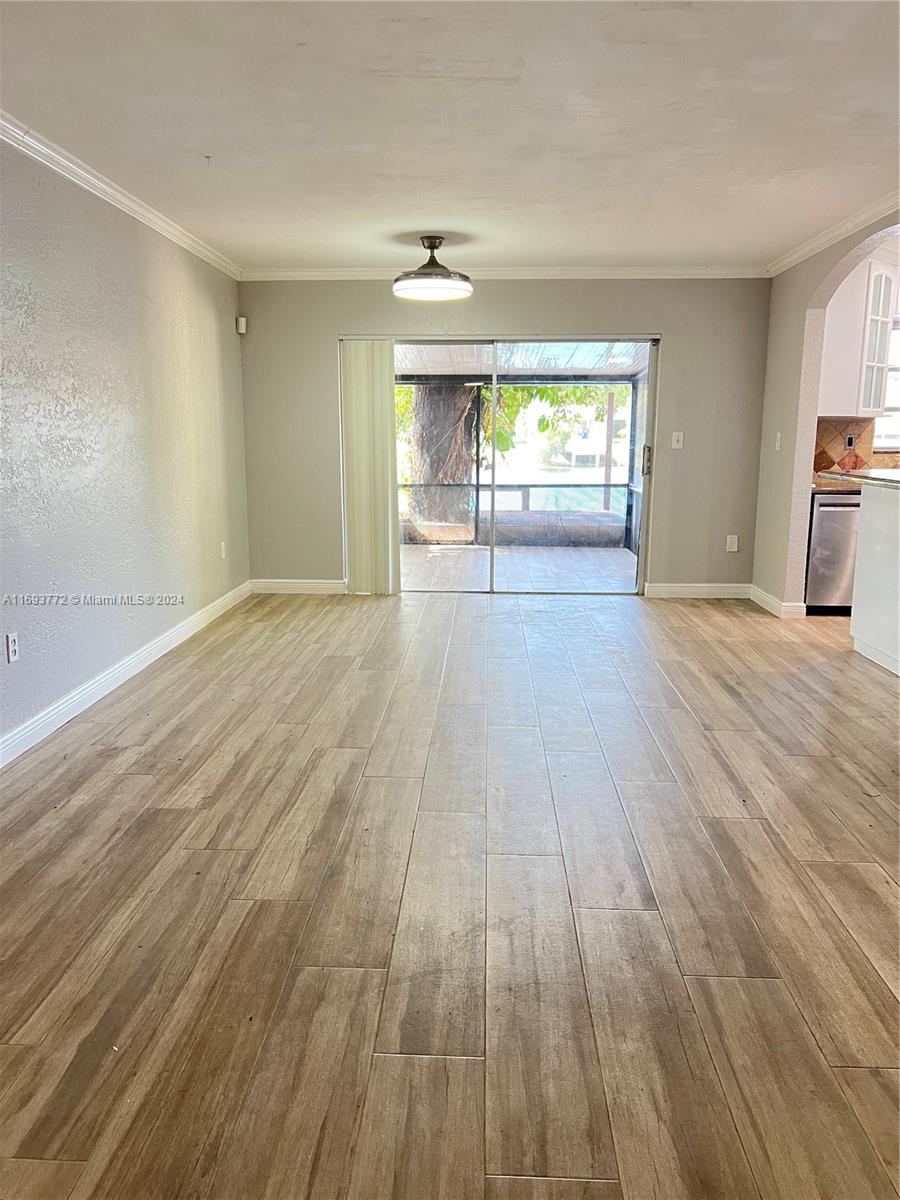 KENDALE LAKES NORTH SEC 1 - Residential
