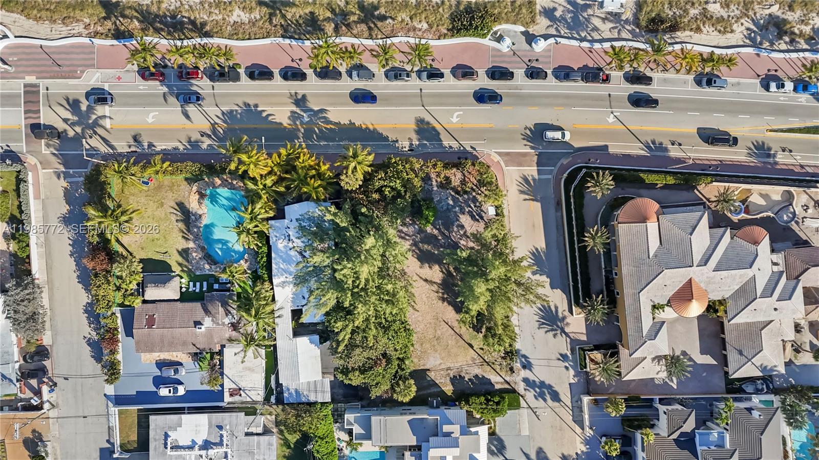 LAS OLAS BY THE SEA EXT - Land