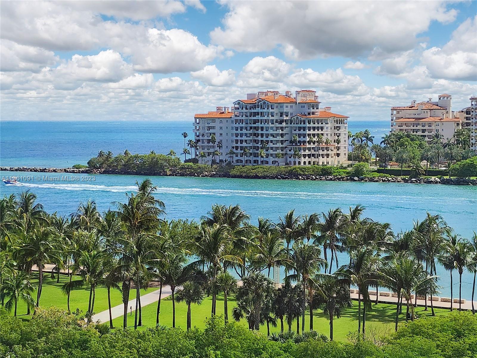 PORTOFINO TOWER CONDO - Residential