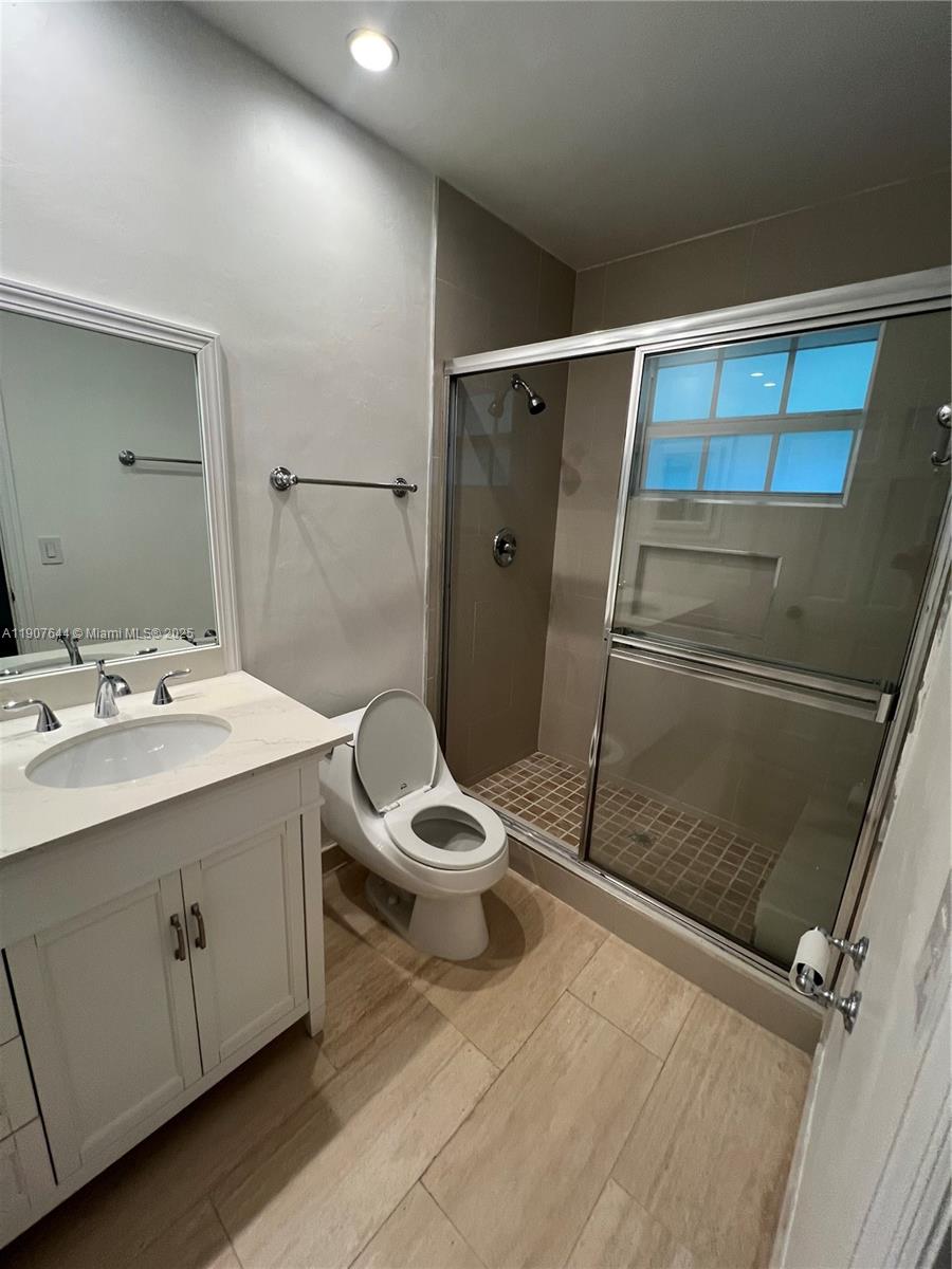 CORAL BAY SEC A AMD PL - Residential Lease