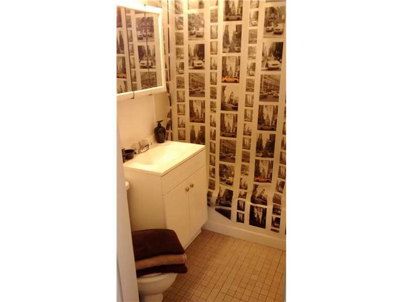 SUNSET BEACH CONDO - Residential Lease