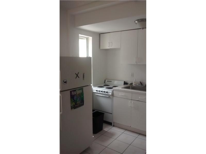 SUNSET BEACH CONDO - Residential Lease