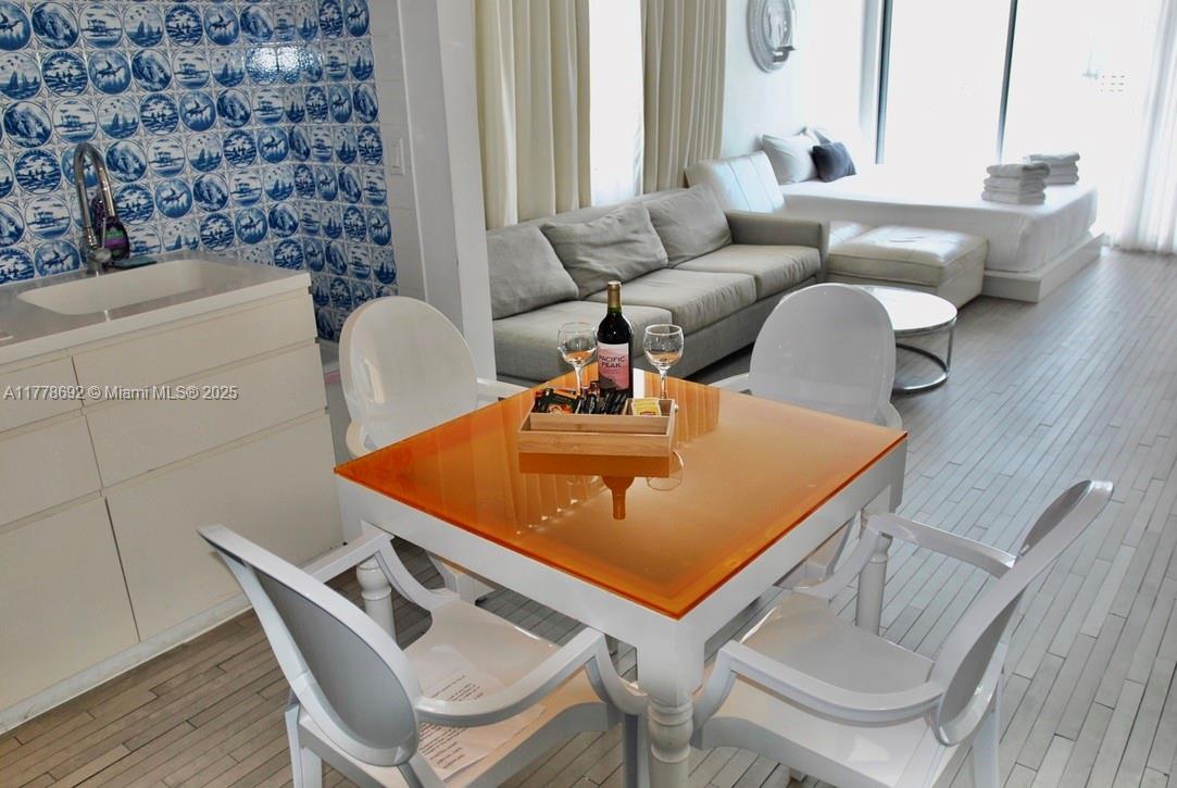 1100 WEST CONDO - Residential Lease