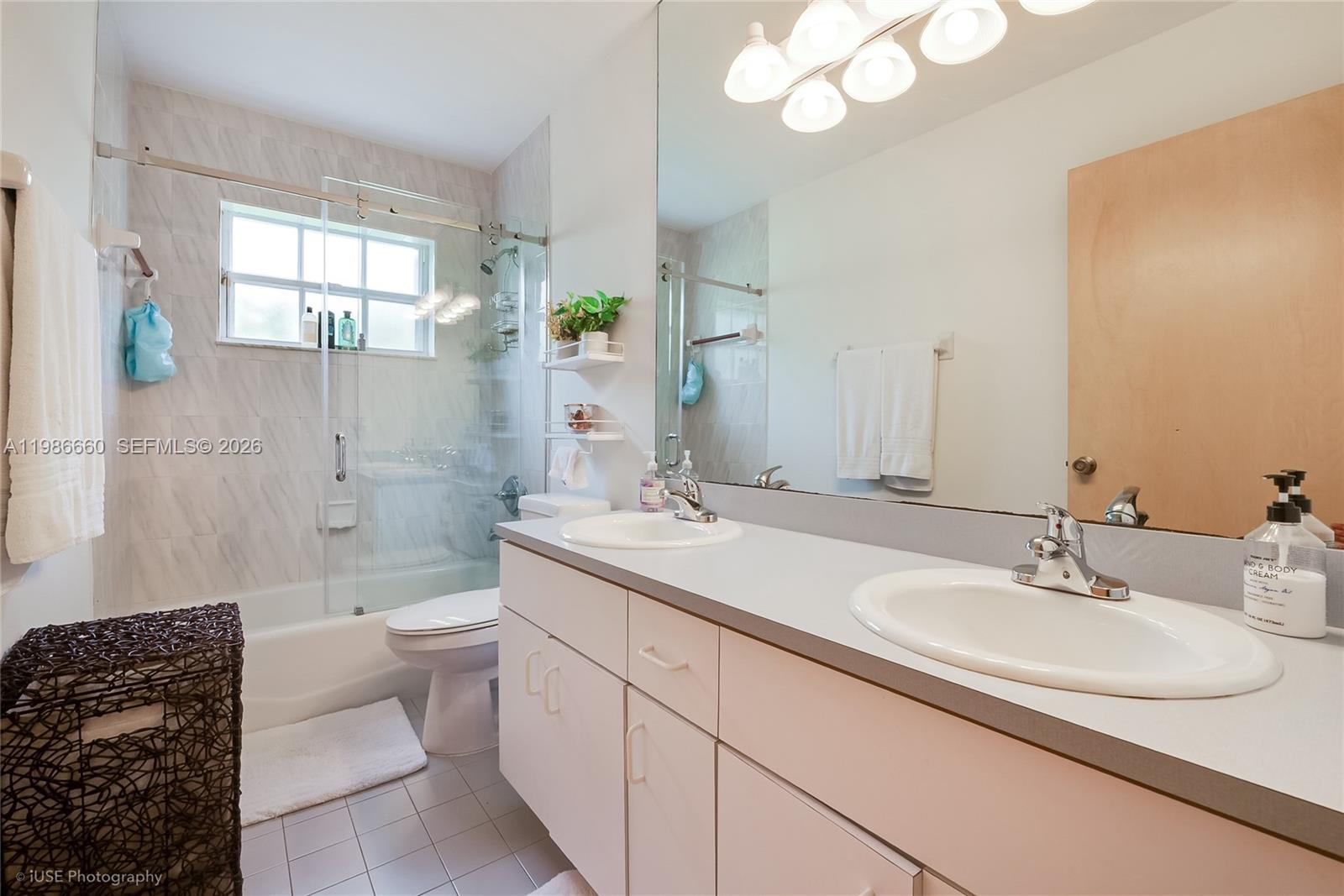 PINEWOOD ESTATES - Residential