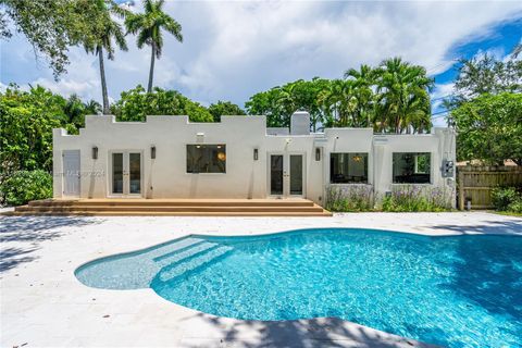 A home in Biscayne Park