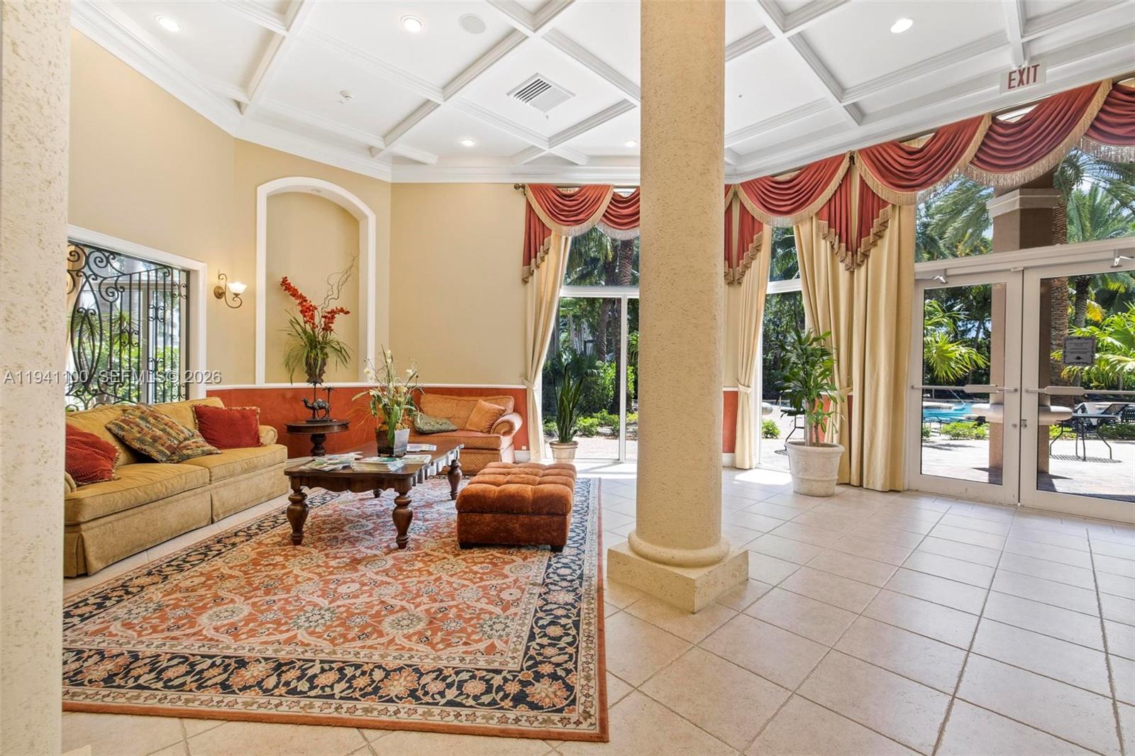 PORTO BELLAGIO CONDO - Residential