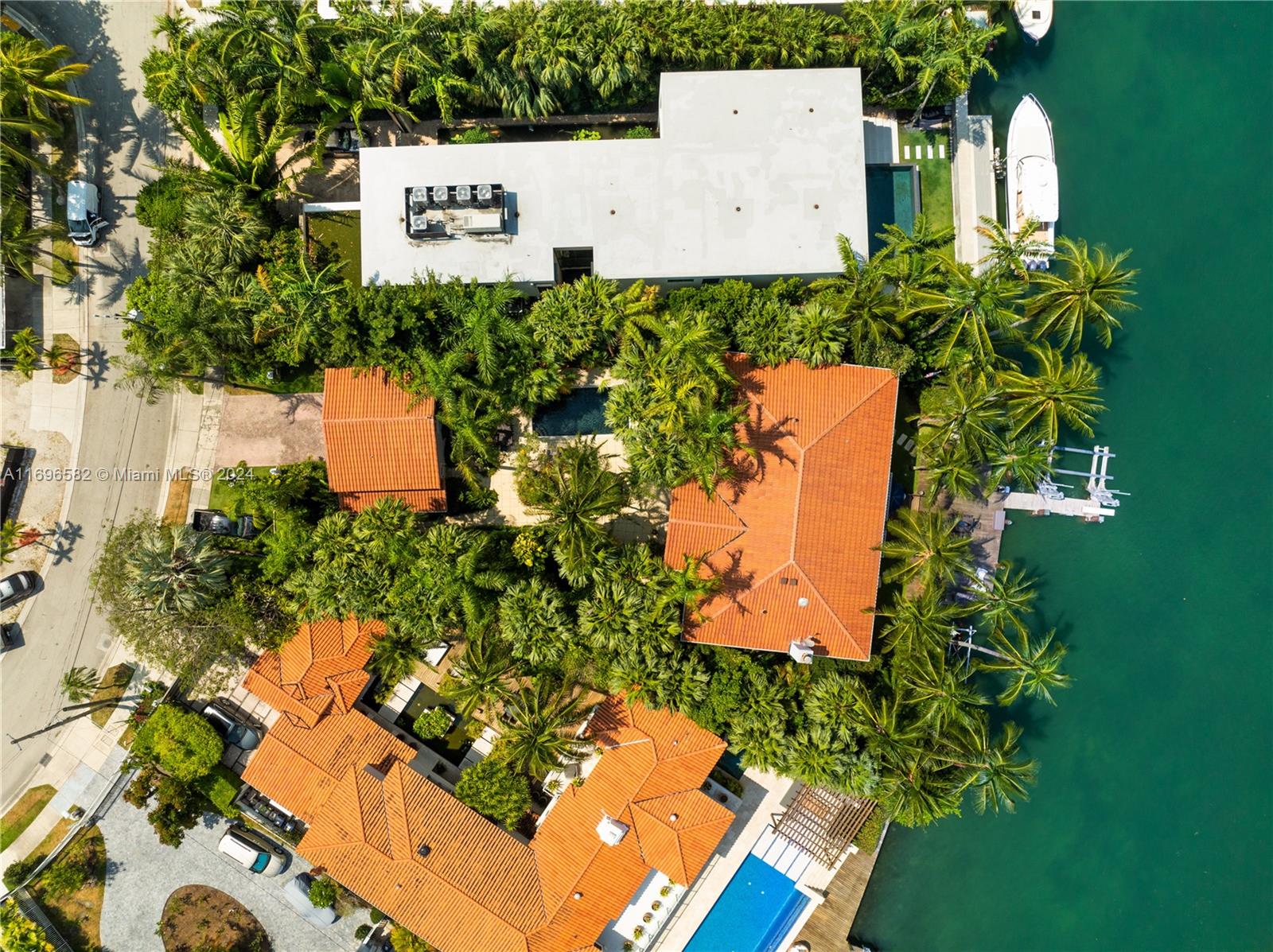 DI LIDO ISLAND - Residential