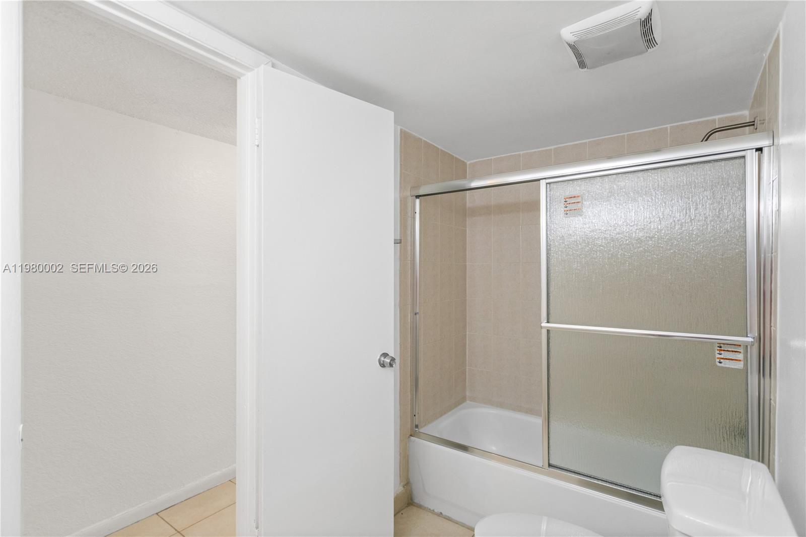 LAKEVIEW GARDENS AT MIAMI - Residential