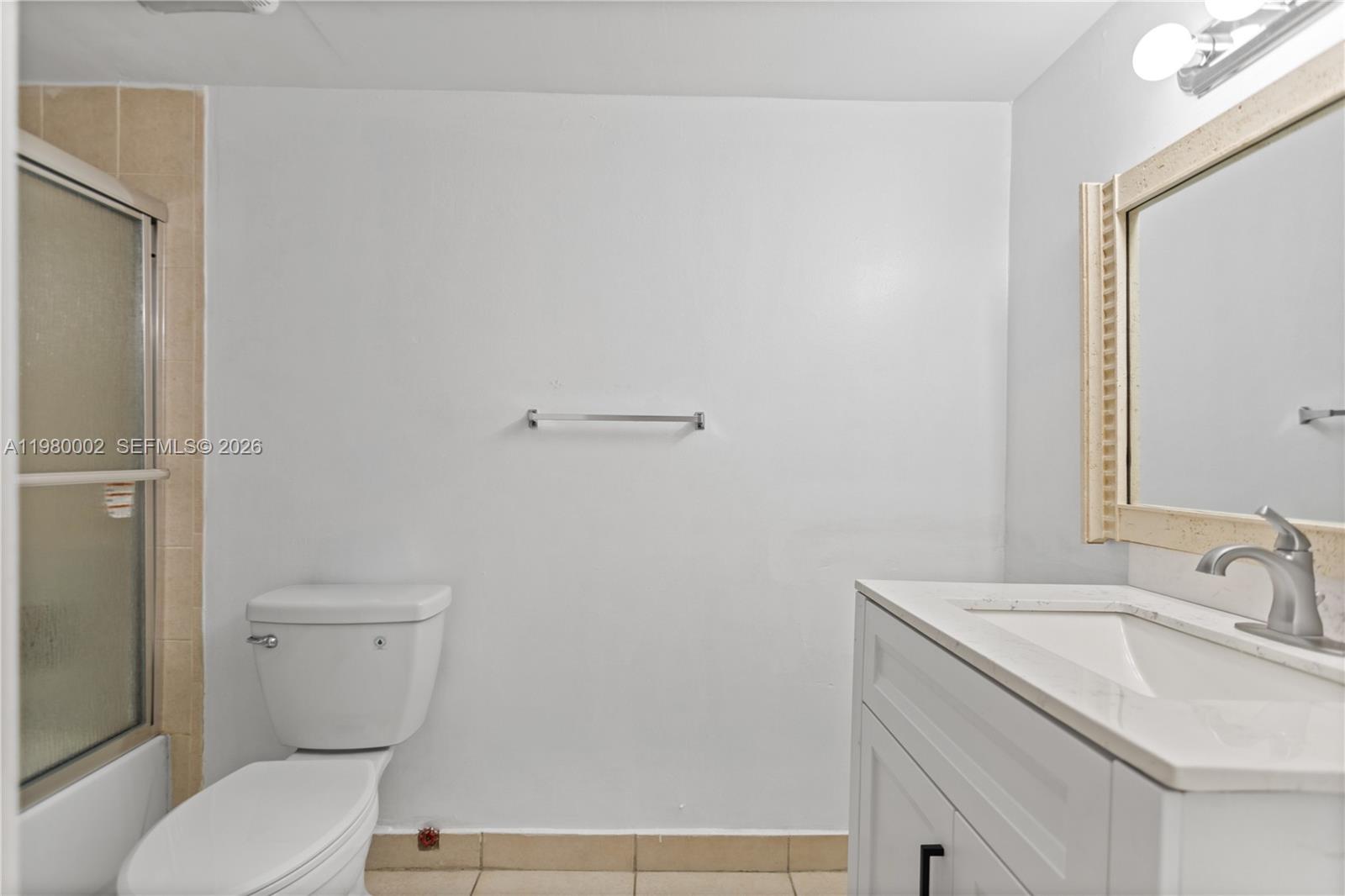 LAKEVIEW GARDENS AT MIAMI - Residential