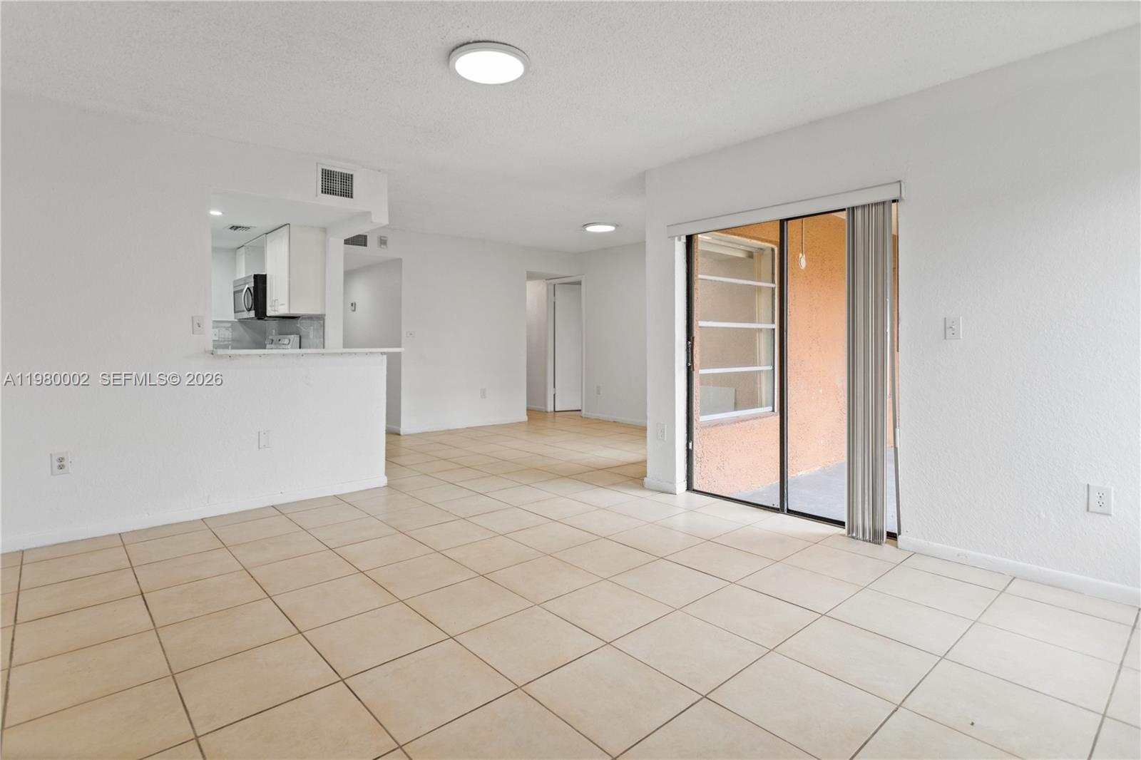 LAKEVIEW GARDENS AT MIAMI - Residential