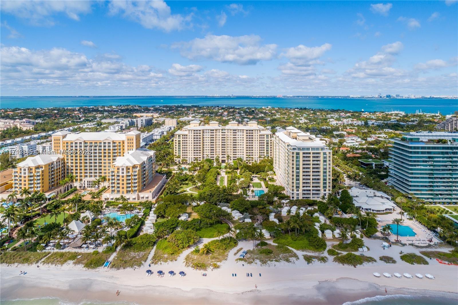 GRAND BAY TOWER CONDO - Residential