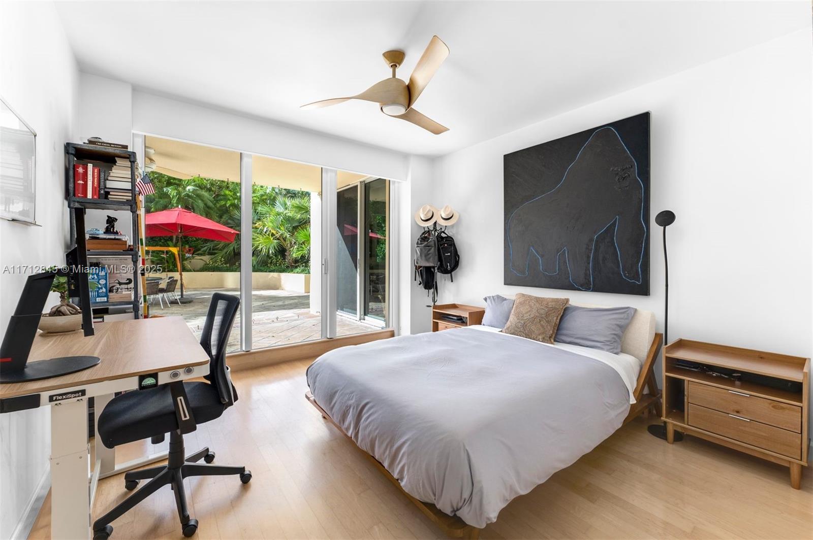 GRAND BAY TOWER CONDO - Residential