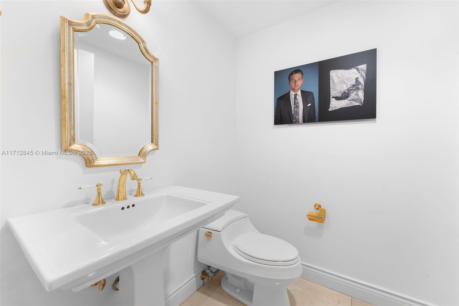 GRAND BAY TOWER CONDO - Residential