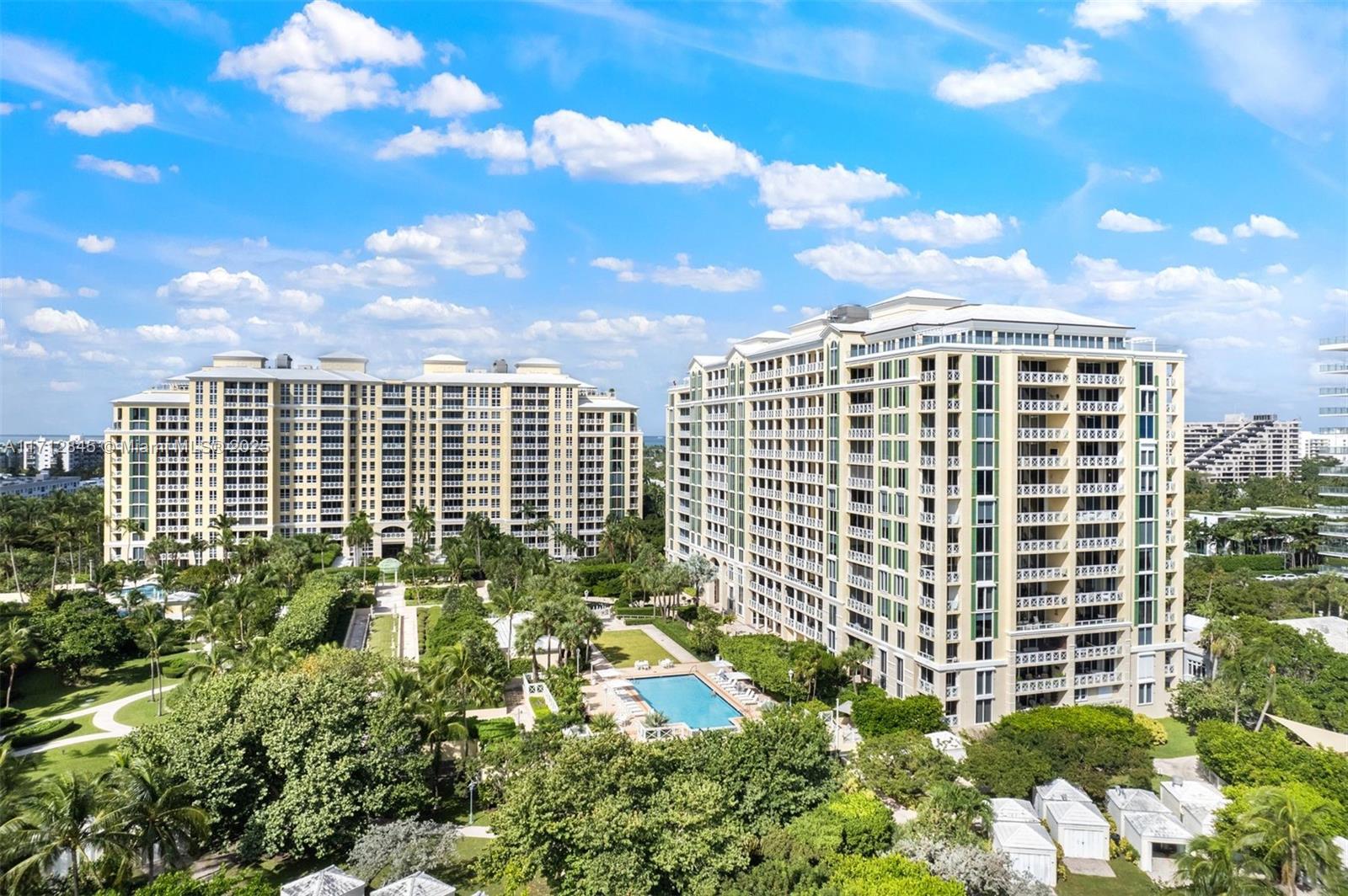 GRAND BAY TOWER CONDO - Residential