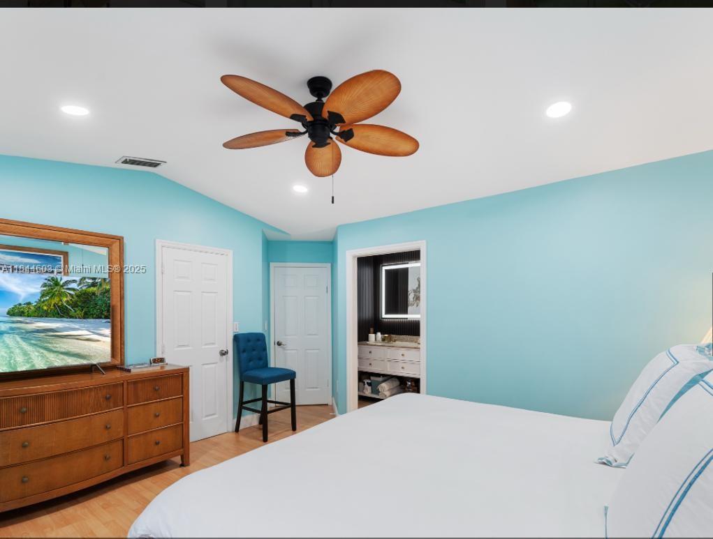 COUNTRY WALK WEST SEC 1 - Residential Lease