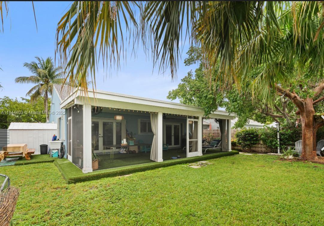 COUNTRY WALK WEST SEC 1 - Residential Lease