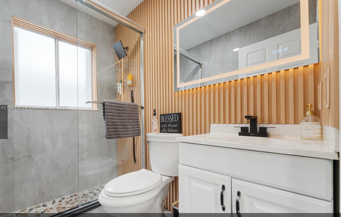 COUNTRY WALK WEST SEC 1 - Residential Lease