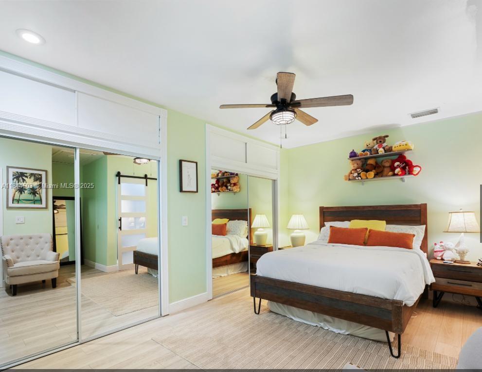 COUNTRY WALK WEST SEC 1 - Residential Lease