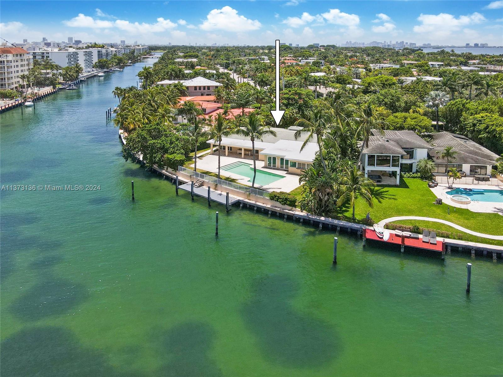 BAY HARBOR ISLAND - Residential