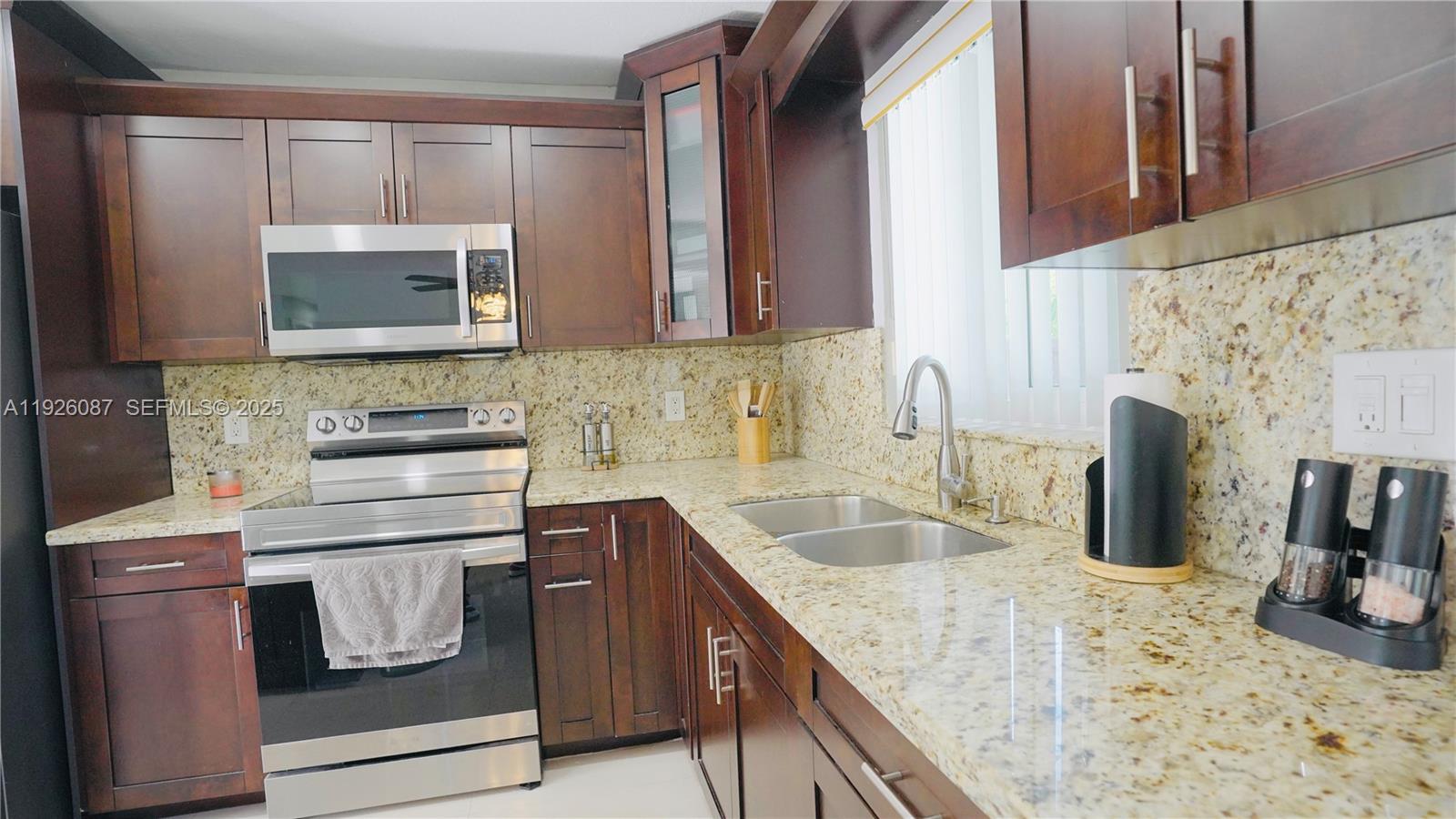 PRINCETONIAN SUB SEC 1 - Residential