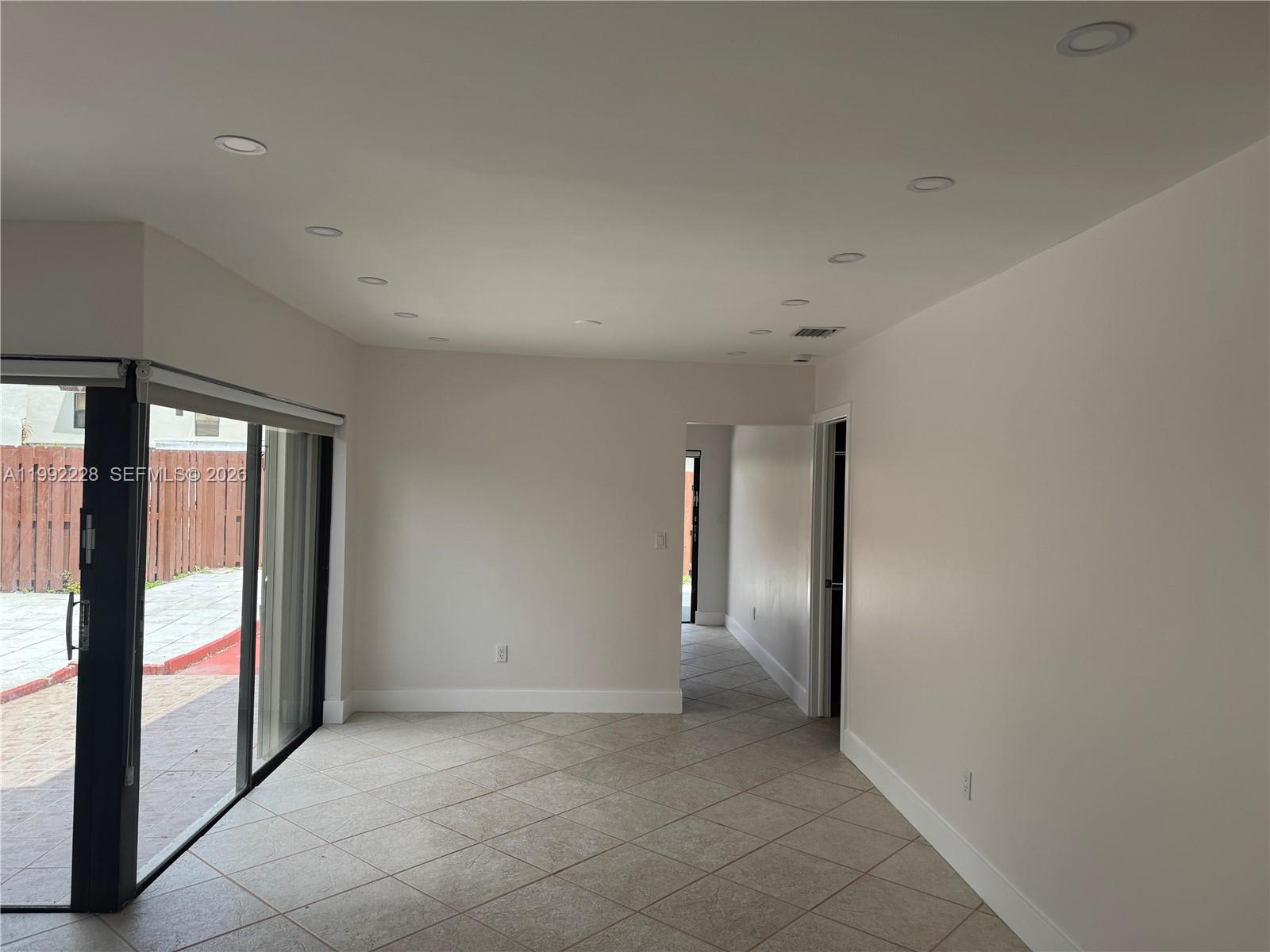 EAST WIND LAKE VILLAGE - Residential Lease