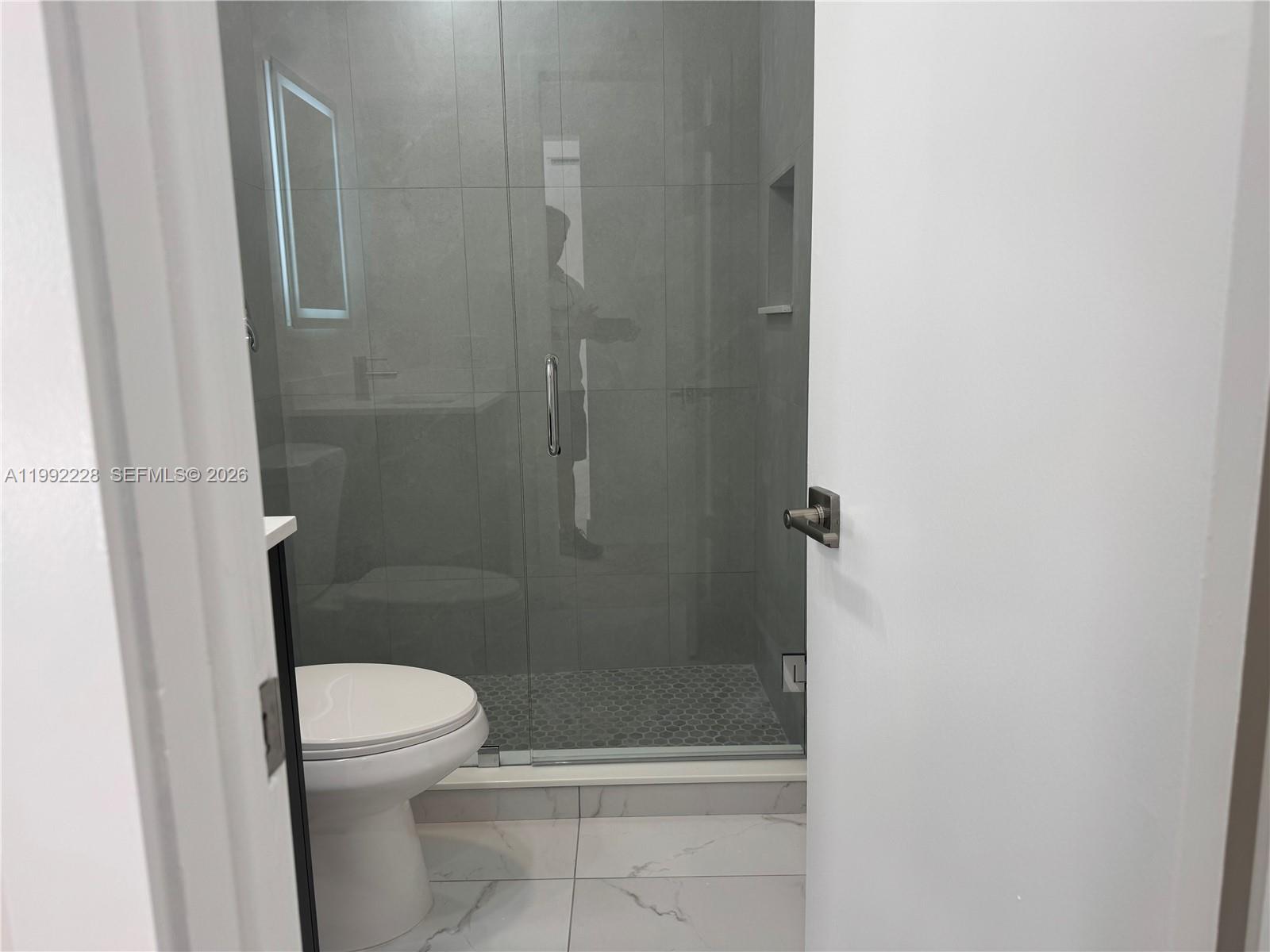 EAST WIND LAKE VILLAGE - Residential Lease