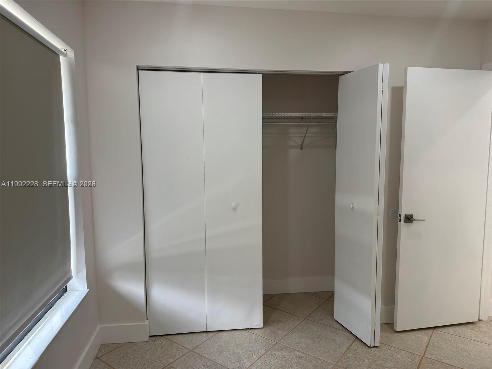 EAST WIND LAKE VILLAGE - Residential Lease