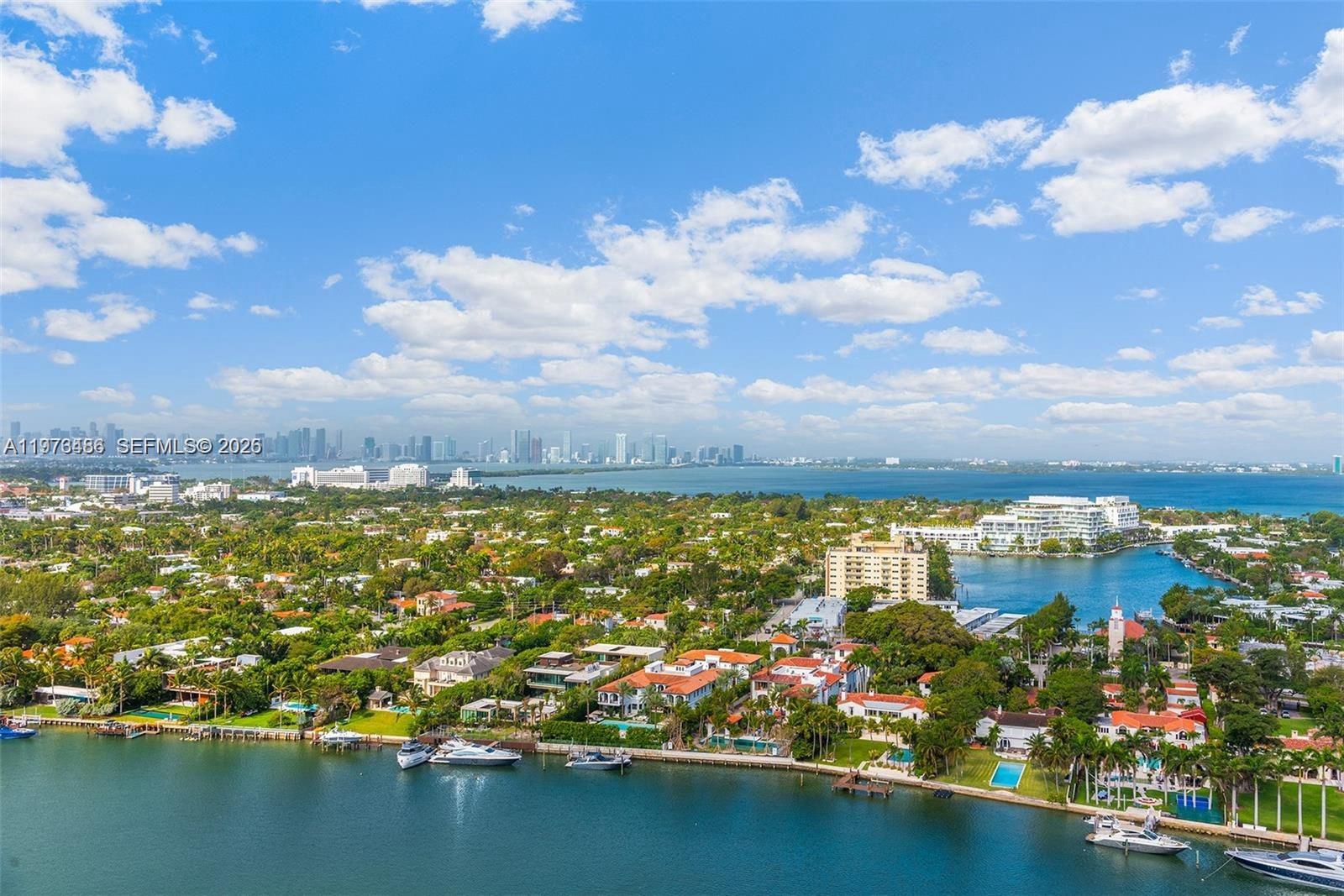 GREEN DIAMOND CONDO - Residential