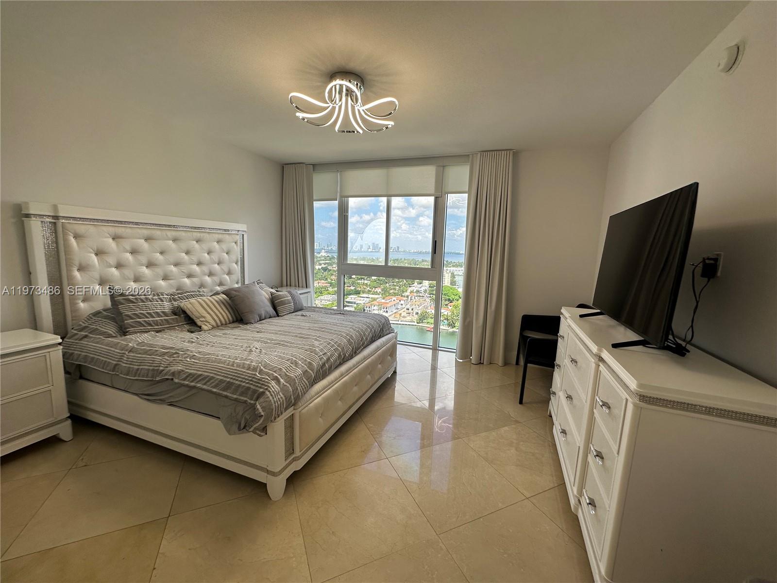 GREEN DIAMOND CONDO - Residential